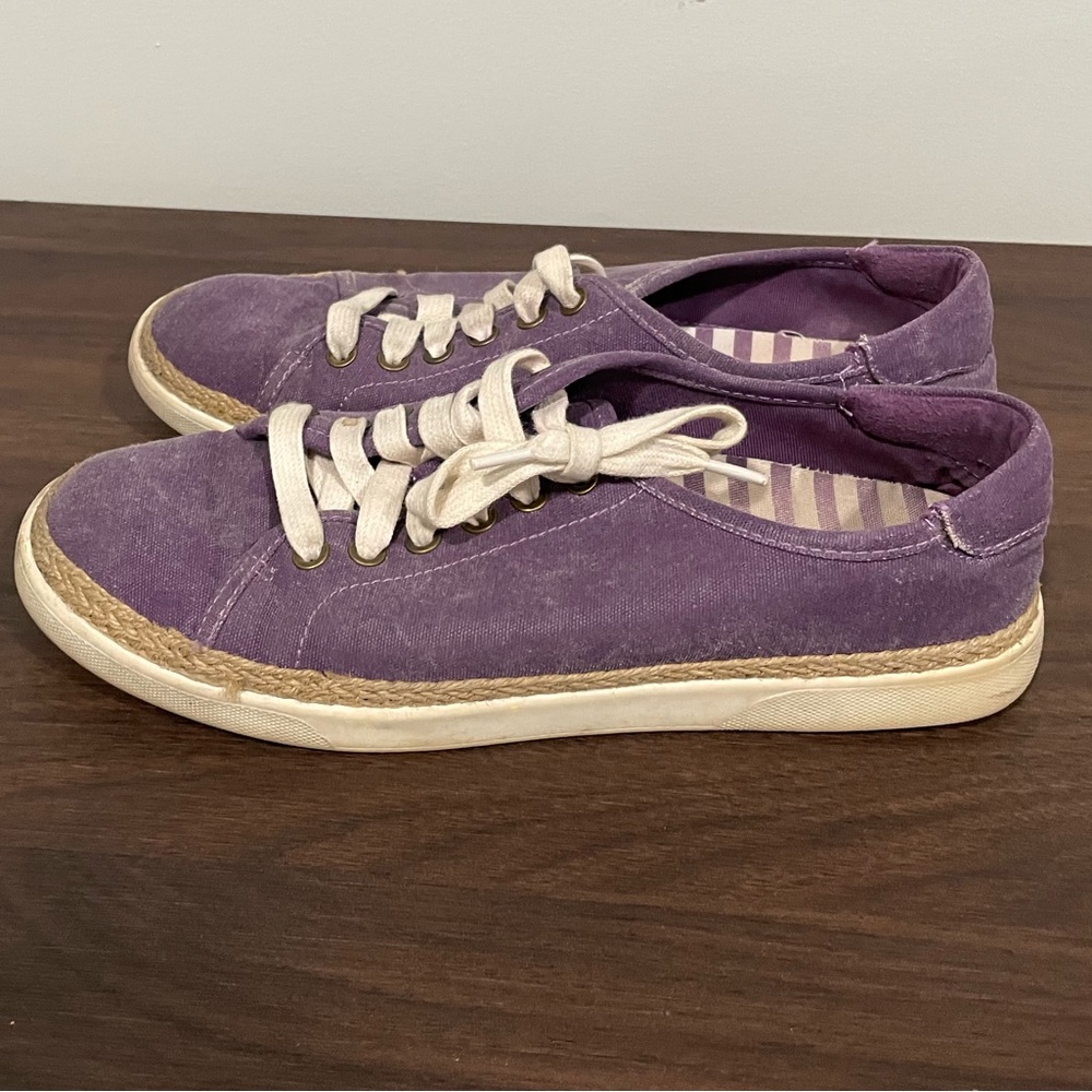Vionic Hattie Sneaker Purple Size 8.5